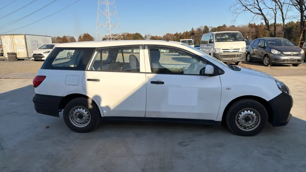 NISSAN AD VAN thumbnail 10
