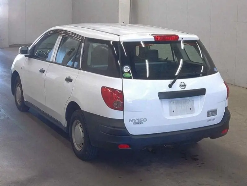 NISSAN AD VAN thumbnail 3