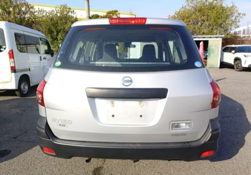NISSAN AD VAN thumbnail 3