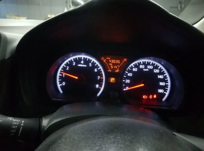 NISSAN NOTE thumbnail 7