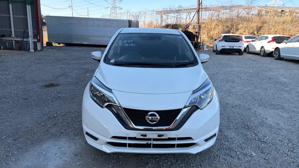 NISSAN NOTE thumbnail 6