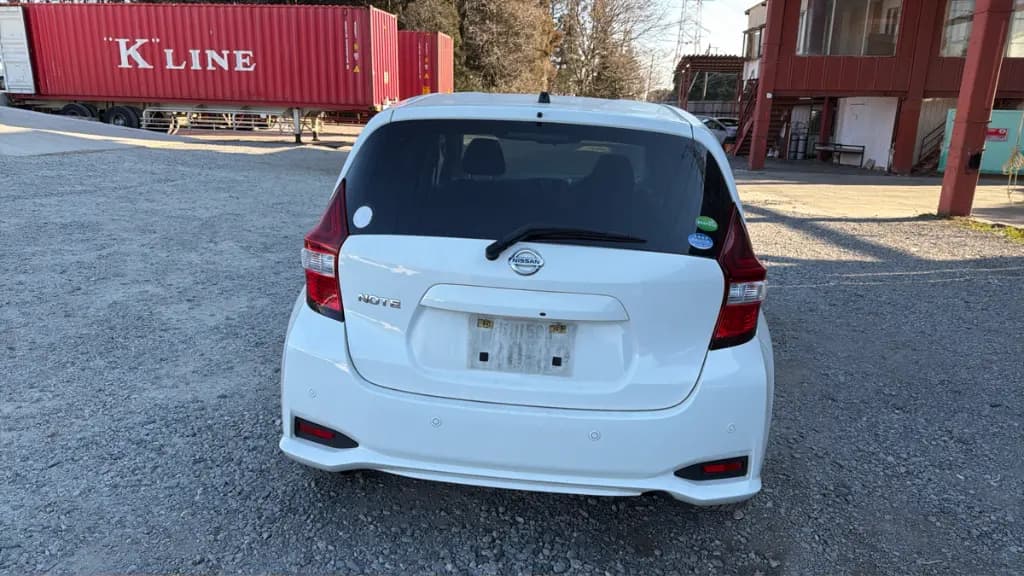 NISSAN NOTE thumbnail 8