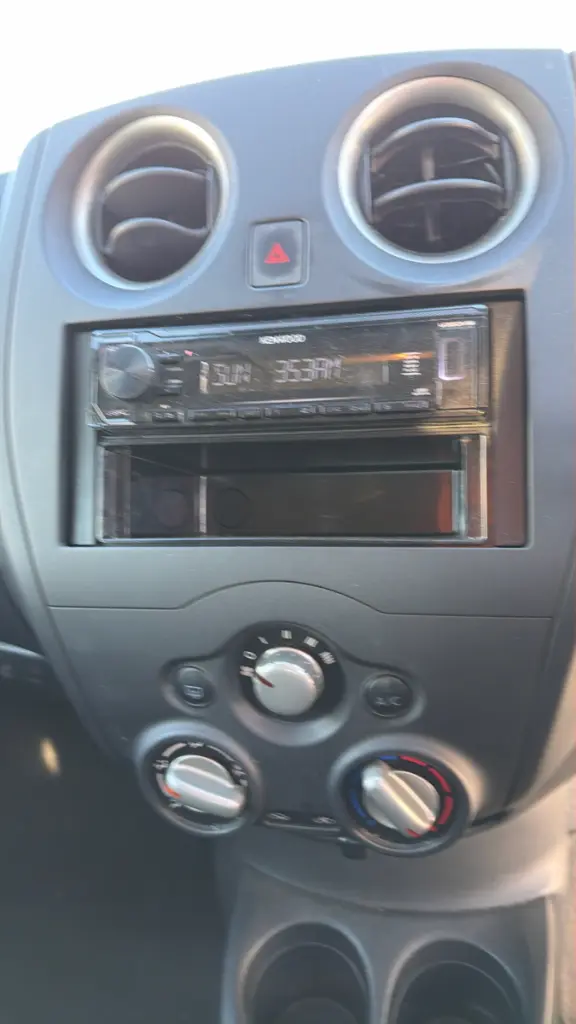 NISSAN NOTE thumbnail 17
