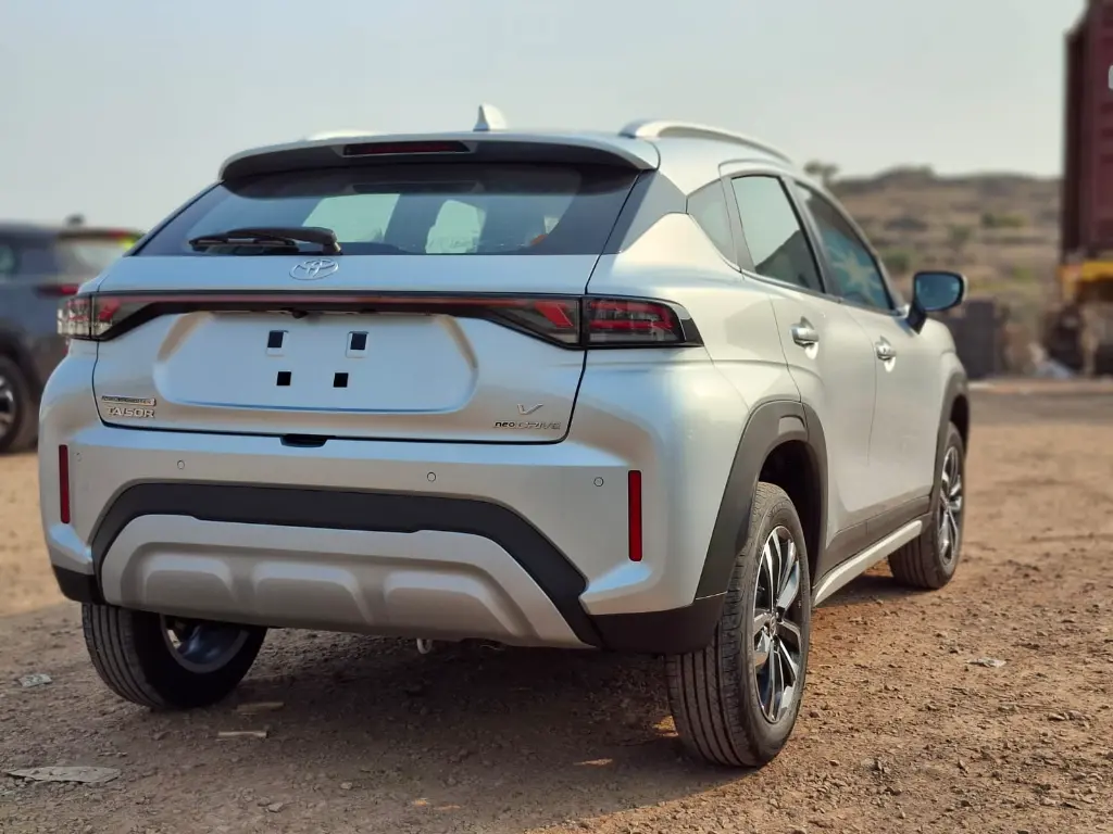 TOYOTA TAISOR thumbnail 2