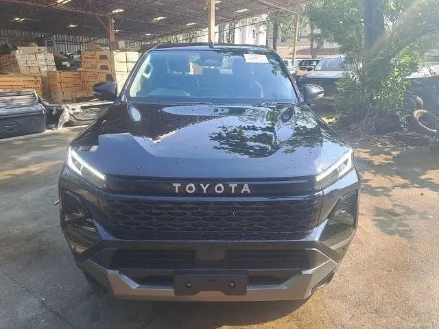 TOYOTA HILUX TRAVO thumbnail 5
