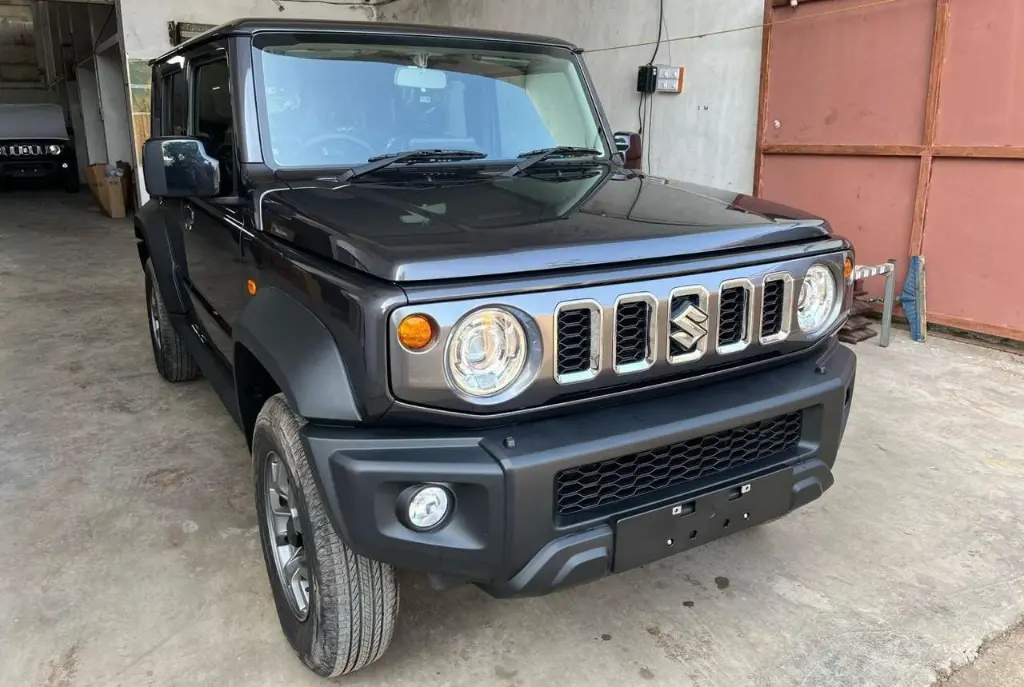 SUZUKI JIMNY thumbnail 3