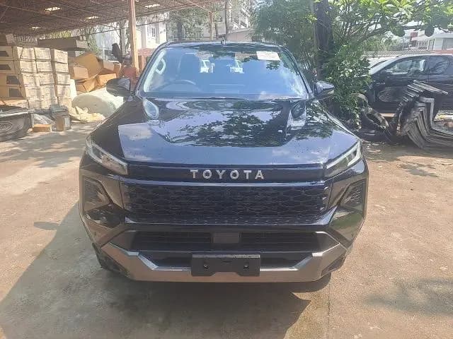 TOYOTA HILUX TRAVO thumbnail 3