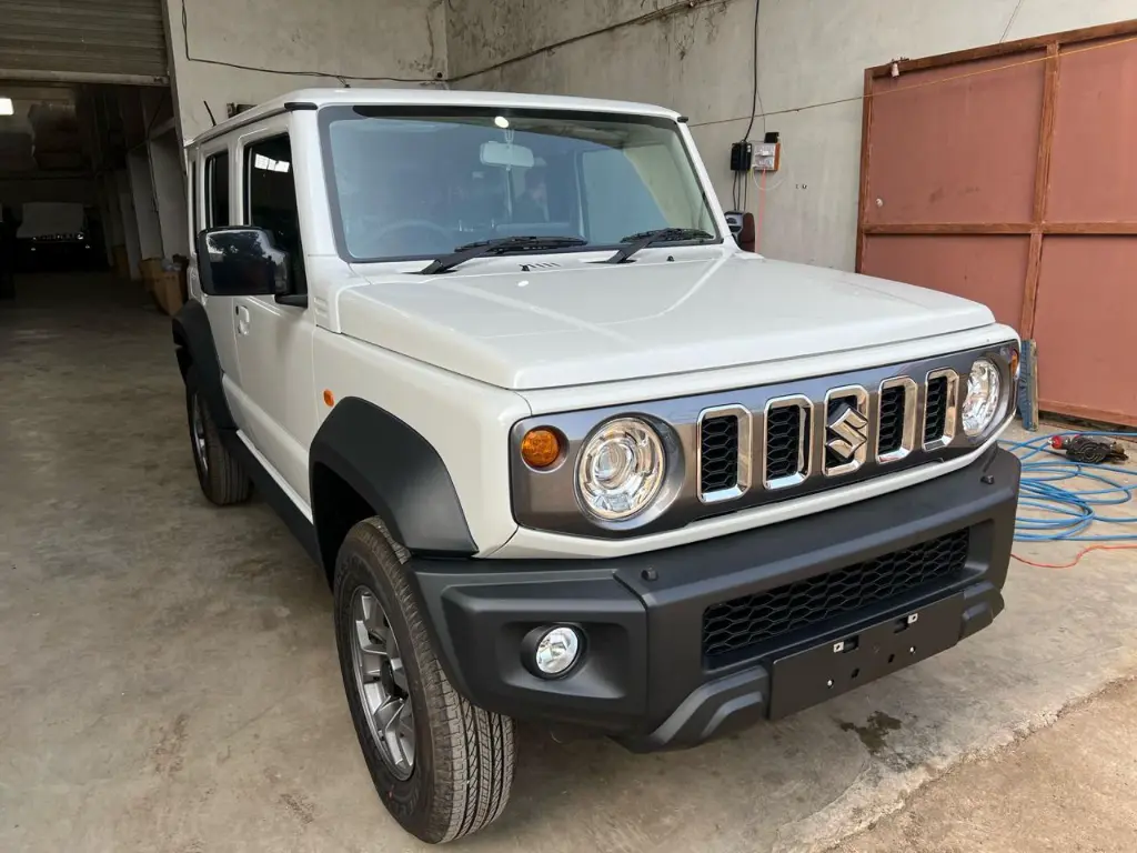 SUZUKI JIMNY thumbnail 2