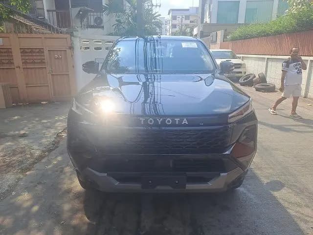 TOYOTA HILUX TRAVO thumbnail 4