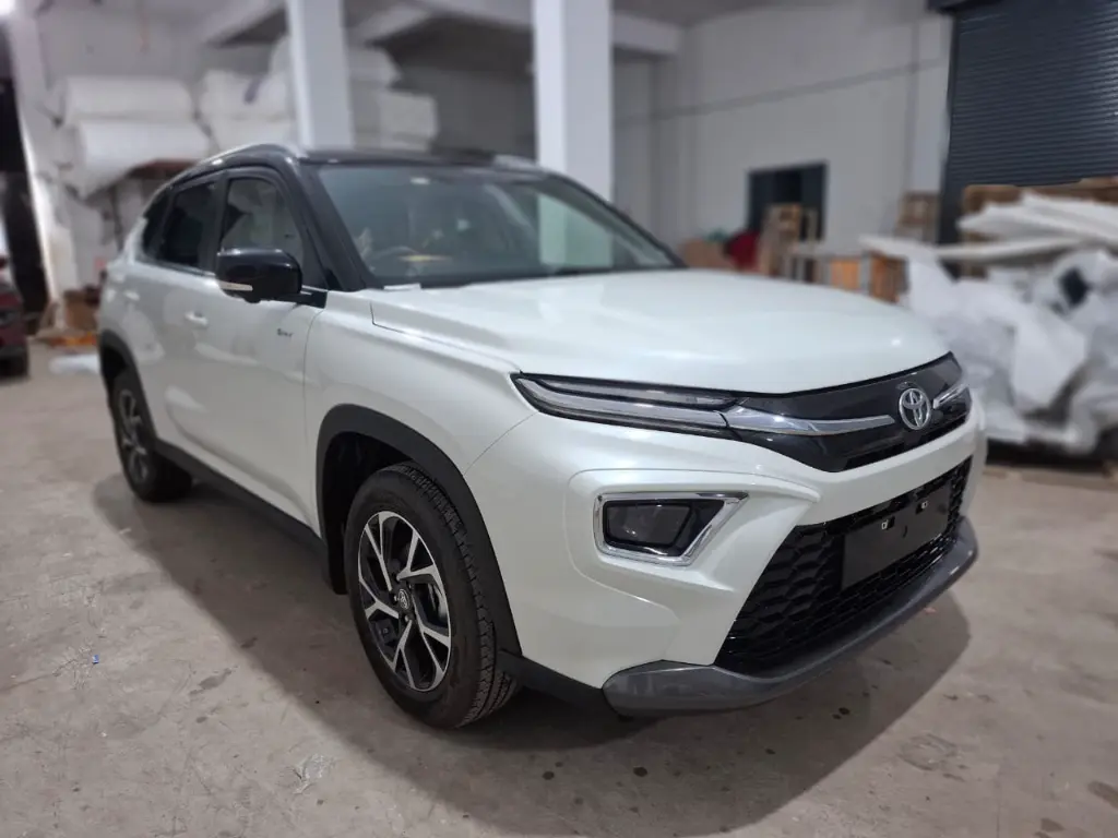 TOYOTA HYRYDER thumbnail 5
