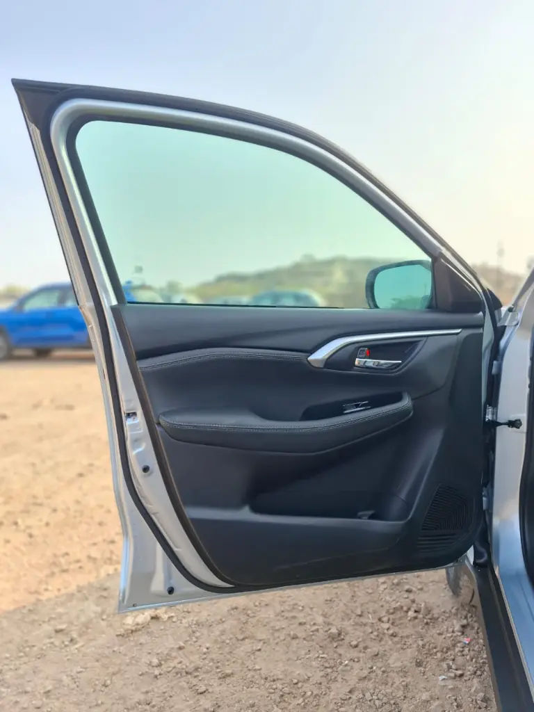 TOYOTA HYRYDER thumbnail 18