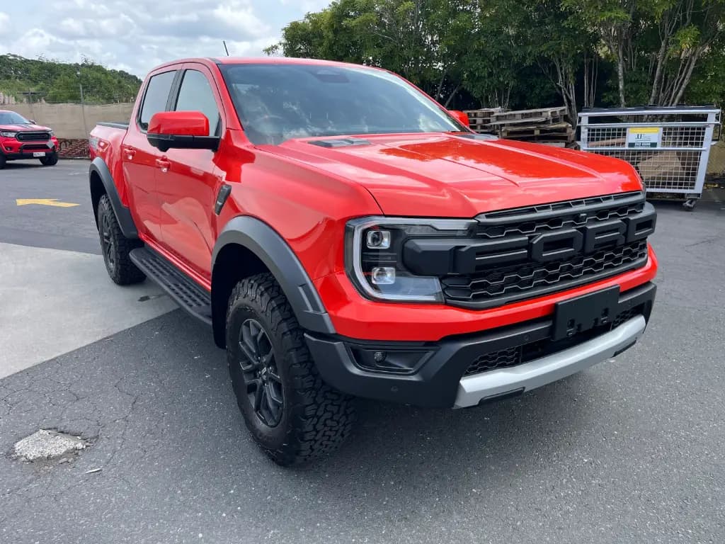 FORD RANGER thumbnail 4