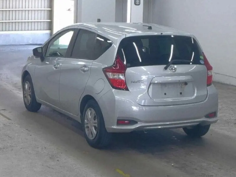 NISSAN NOTE thumbnail 3