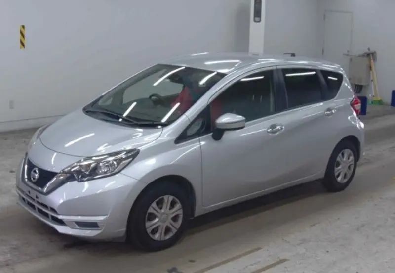 NISSAN NOTE thumbnail 7