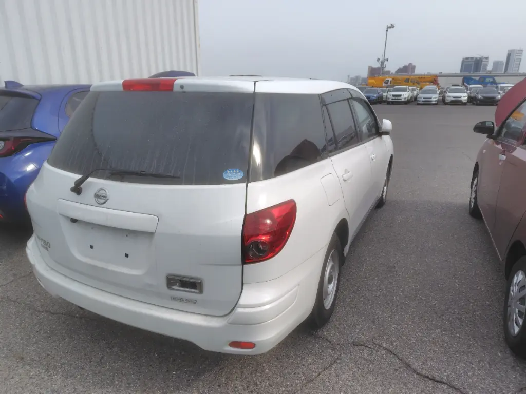 NISSAN AD VAN thumbnail 4