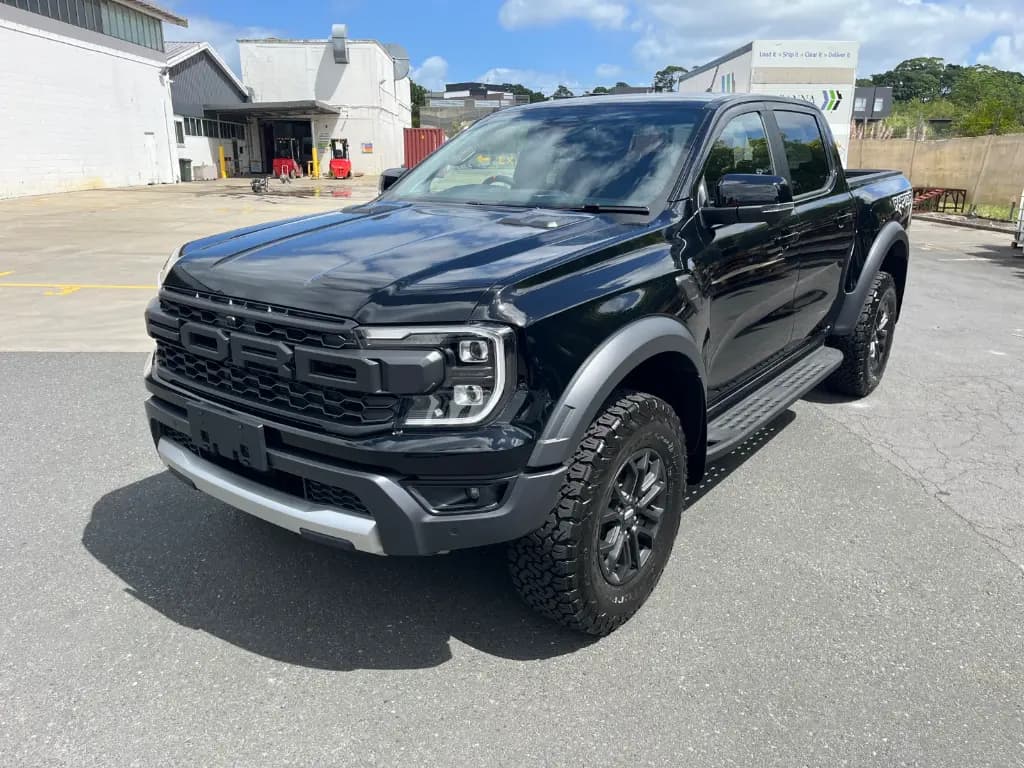 FORD RAPTOR thumbnail 2