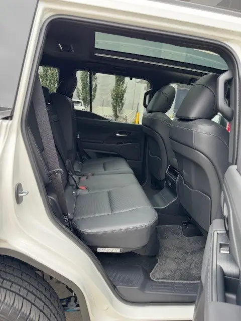 LEXUS GX thumbnail 12