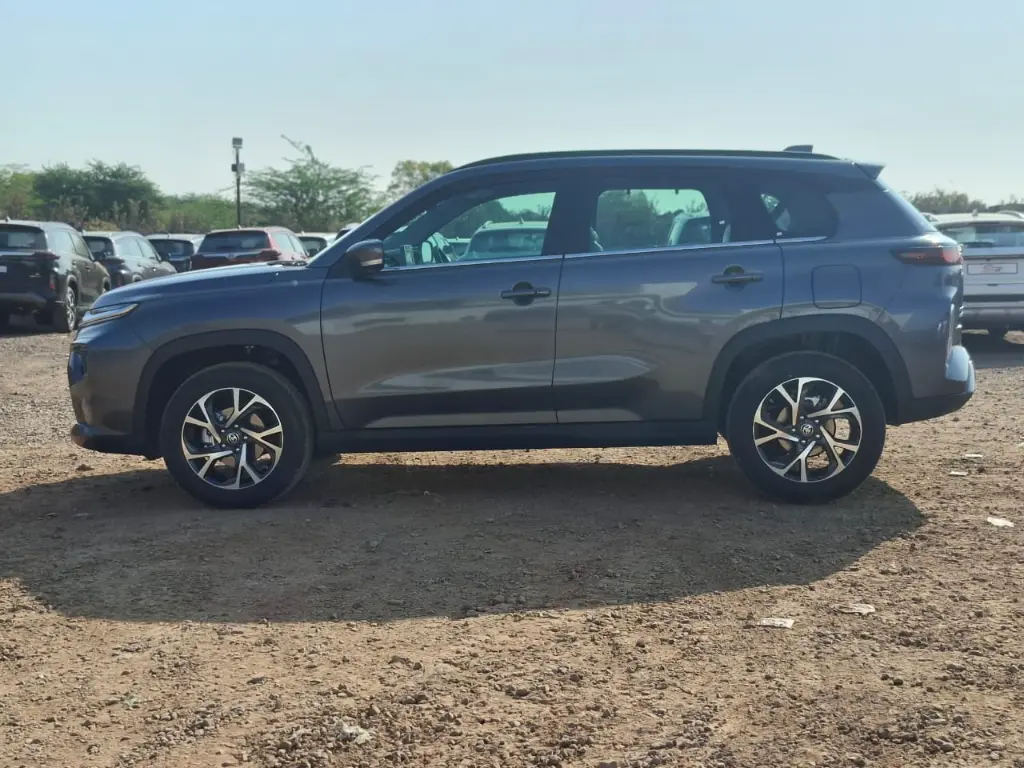 TOYOTA HYRYDER thumbnail 5