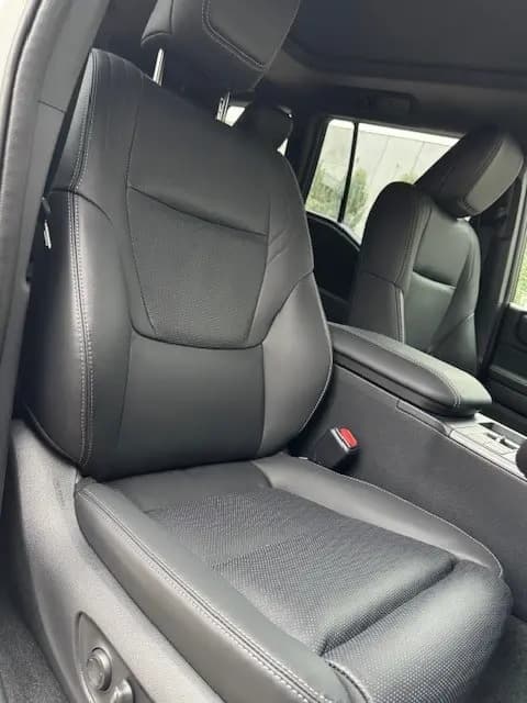 TOYOTA LAND CRUISER PRADO KAKADU thumbnail 14
