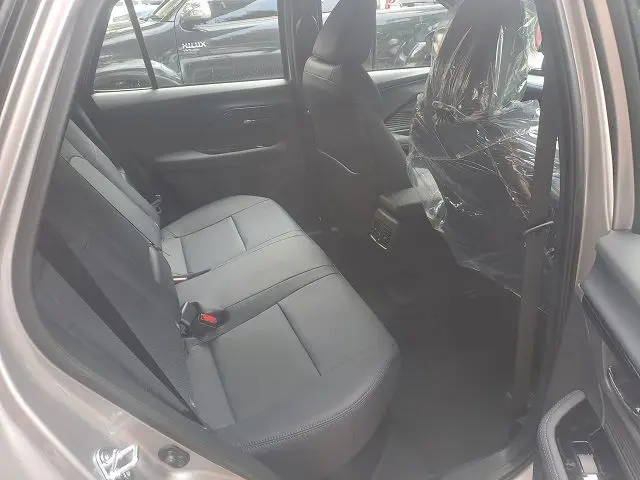 TOYOTA YARIS CROSS thumbnail 5