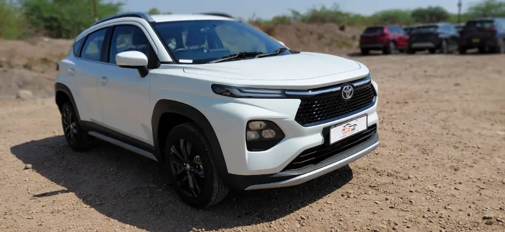 TOYOTA TAISOR thumbnail 2