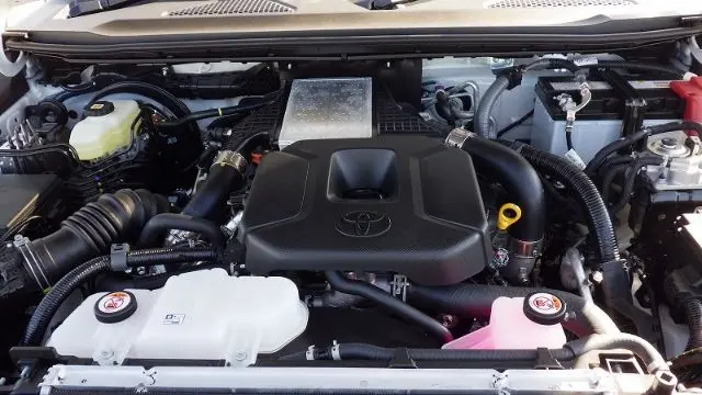 TOYOTA LAND CRUISER PRADO thumbnail 7