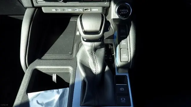 TOYOTA LAND CRUISER PRADO thumbnail 12