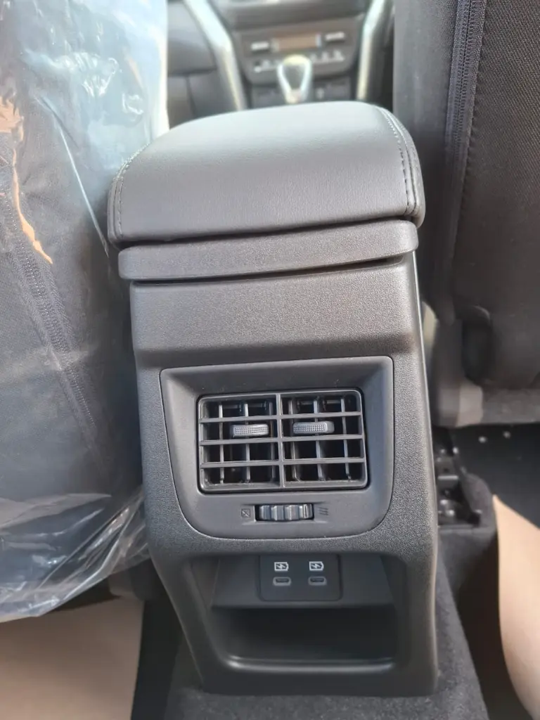 TOYOTA HYRYDER thumbnail 7