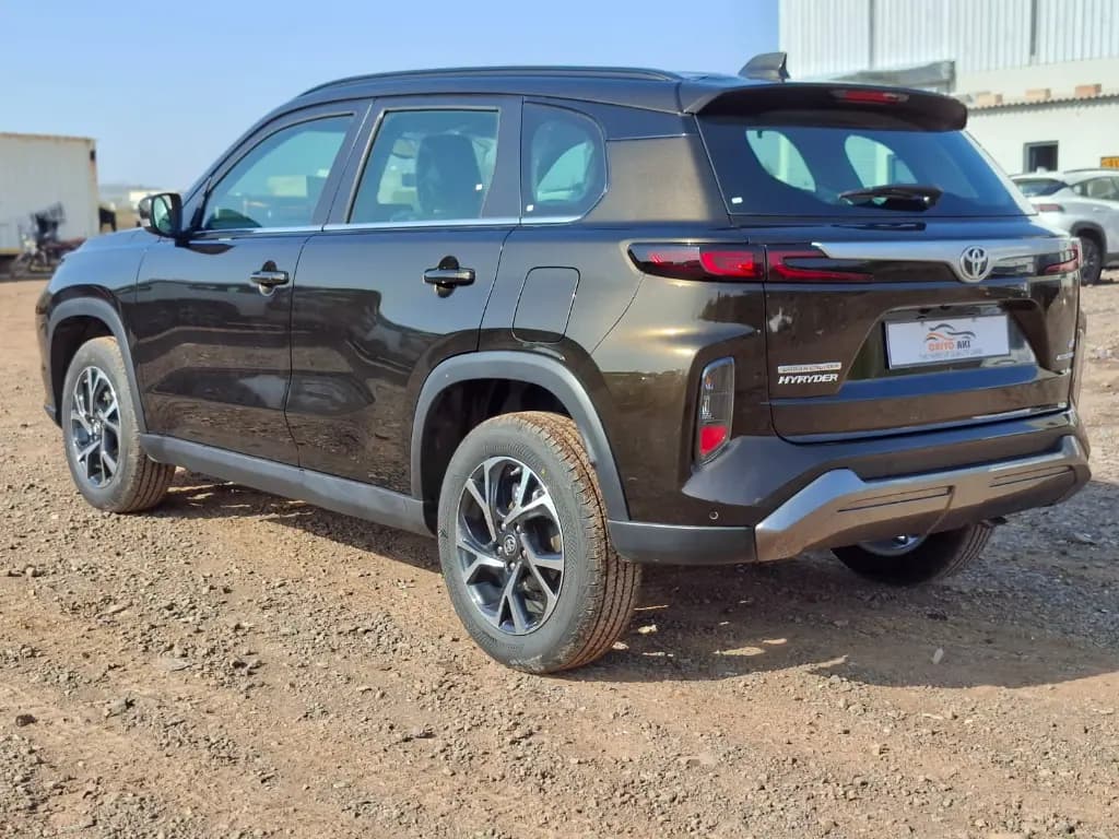 TOYOTA HYRYDER thumbnail 3