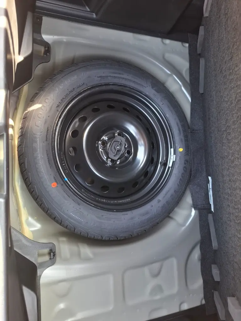 TOYOTA TAISOR thumbnail 8