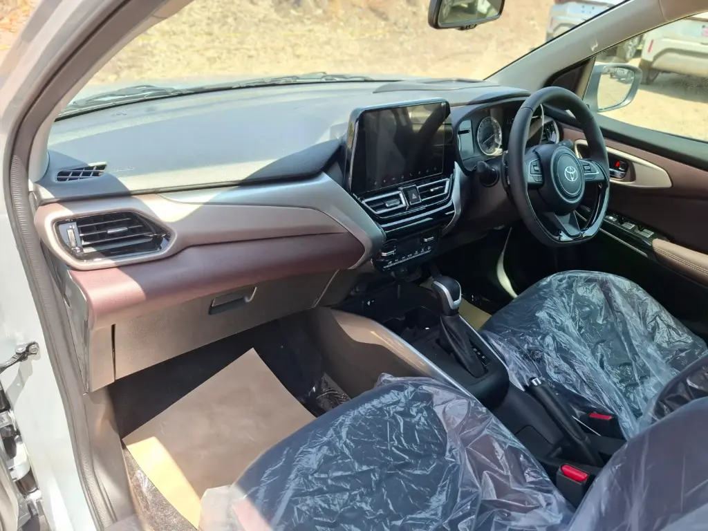 TOYOTA TAISOR thumbnail 7