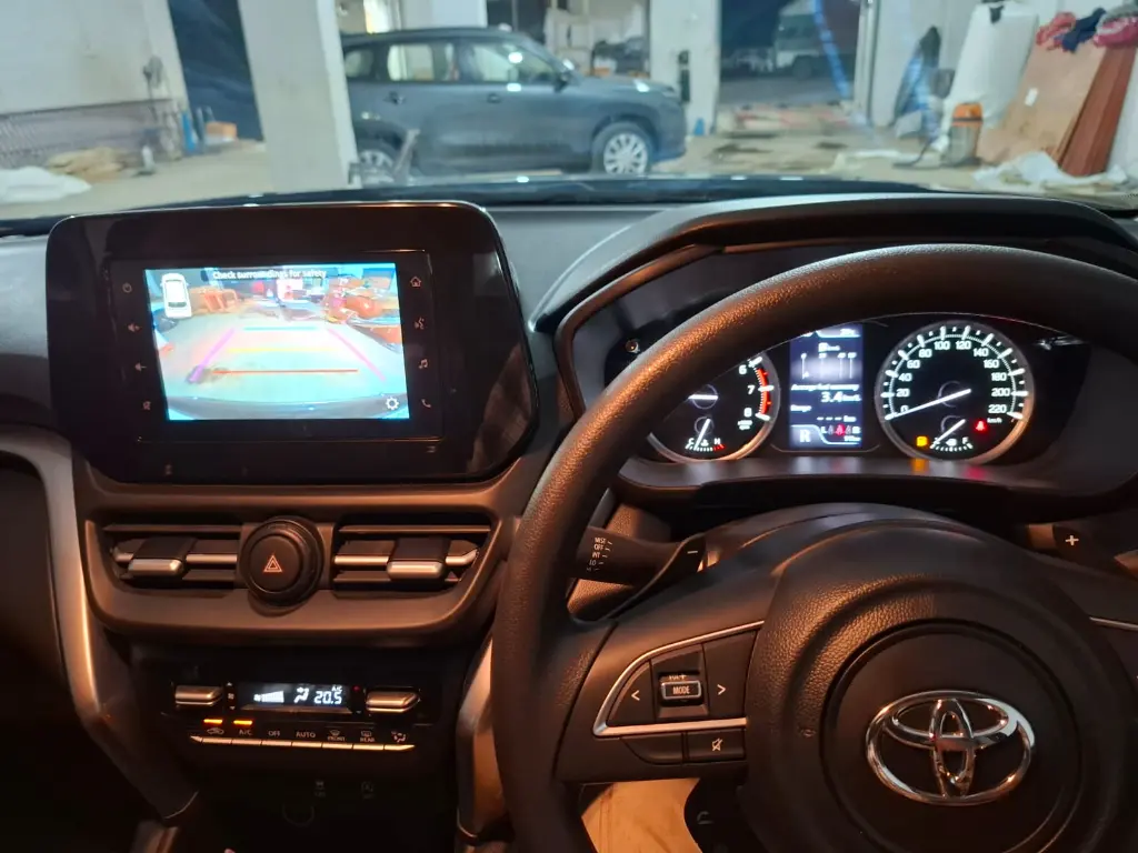 TOYOTA HYRYDER thumbnail 6