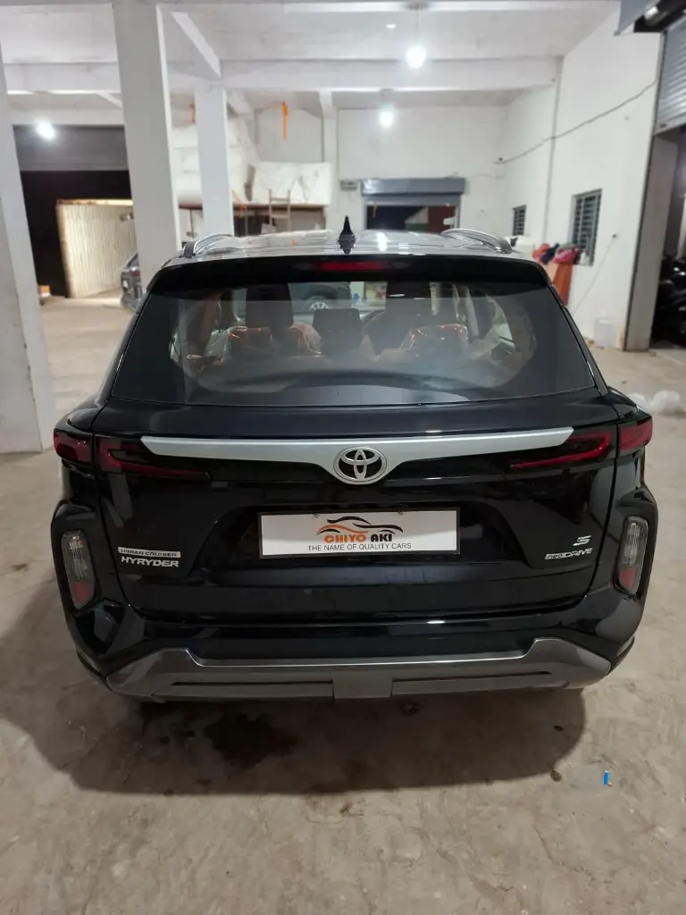 TOYOTA HYRYDER thumbnail 4