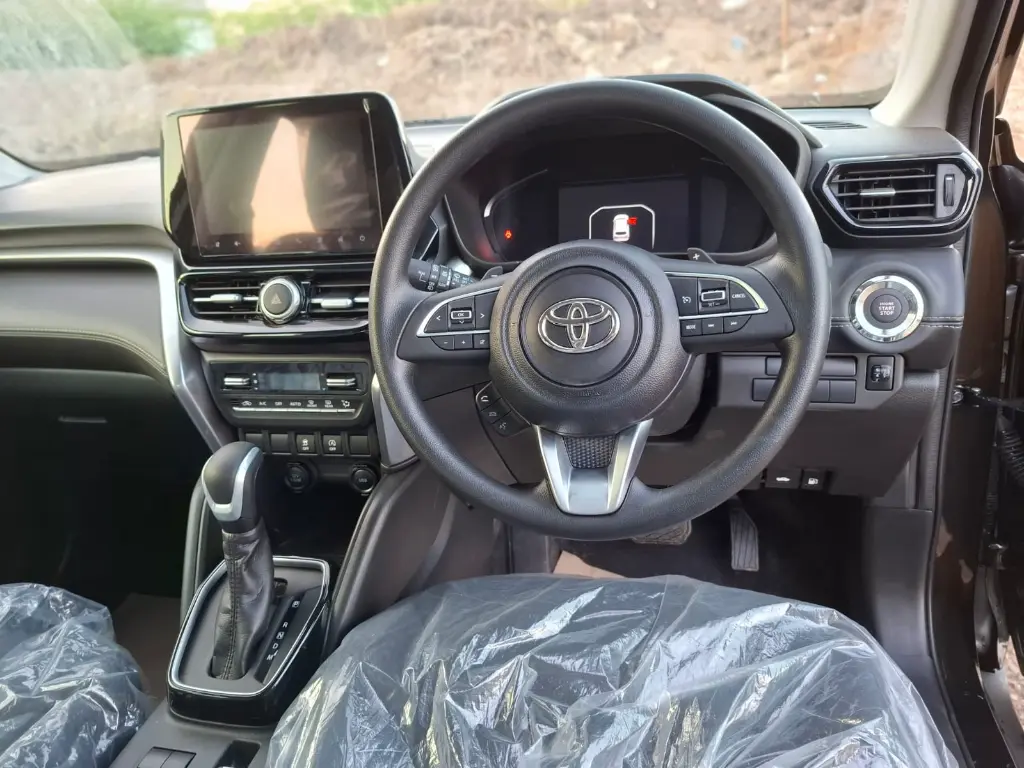 TOYOTA HYRYDER thumbnail 7
