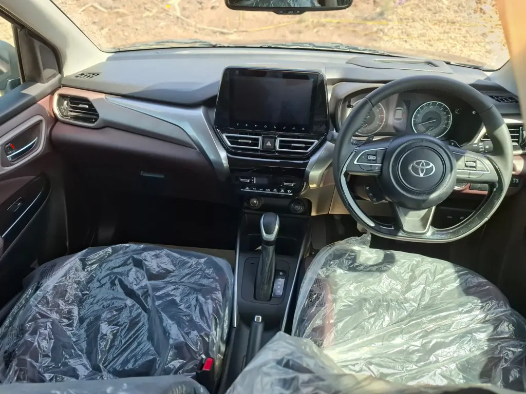 TOYOTA TAISOR thumbnail 6