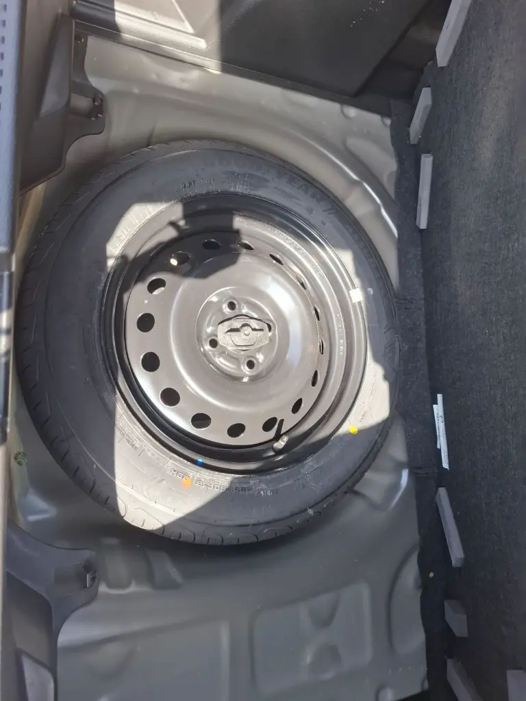 TOYOTA TAISOR thumbnail 11