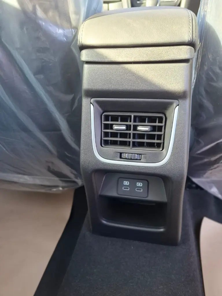 TOYOTA HYRYDER thumbnail 11