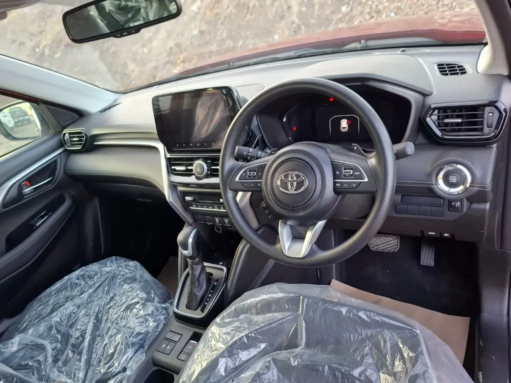 TOYOTA HYRYDER thumbnail 8