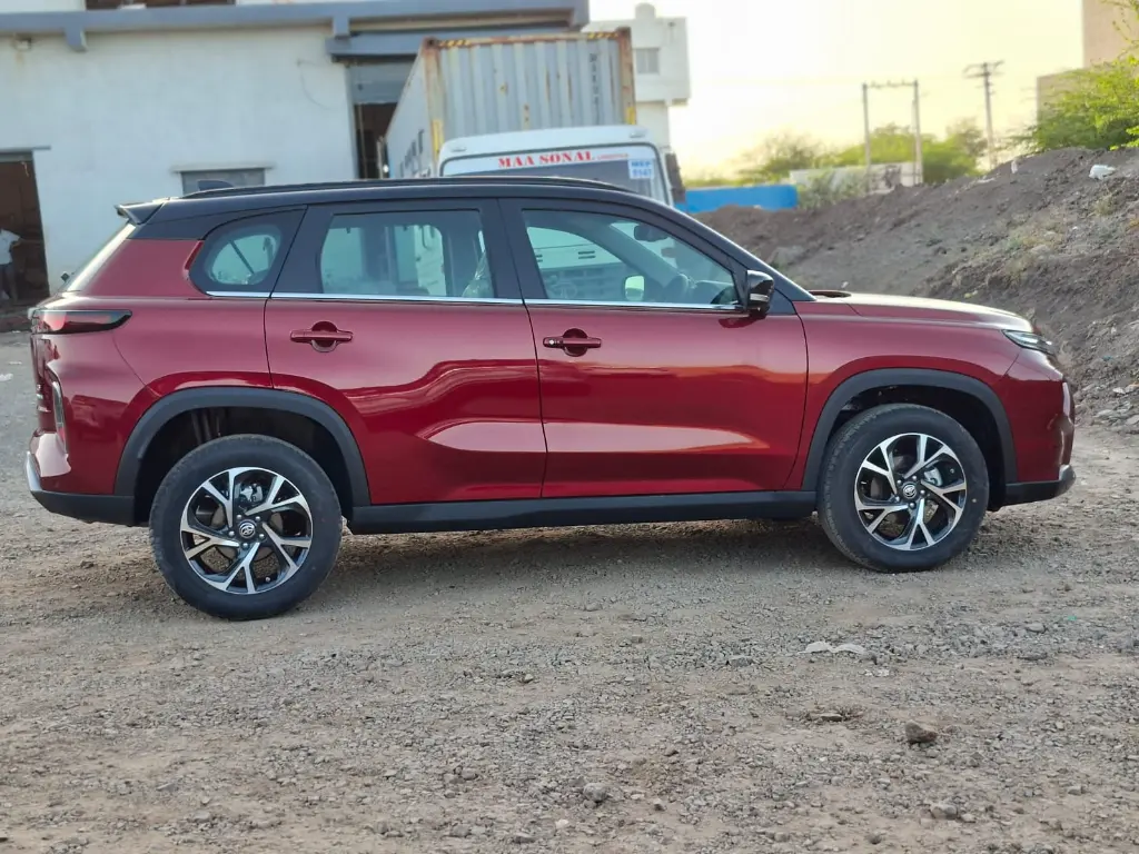 TOYOTA HYRYDER thumbnail 3