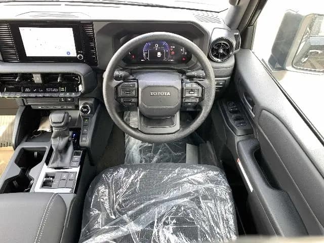 TOYOTA LAND CRUISER PRADO thumbnail 6