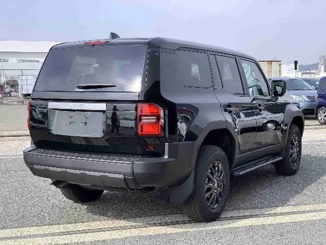 TOYOTA LAND CRUISER PRADO thumbnail 4