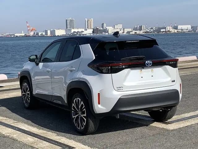 TOYOTA YARIS CROSS thumbnail 5