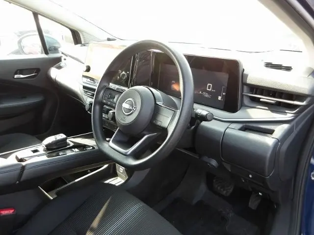 NISSAN NOTE thumbnail 9