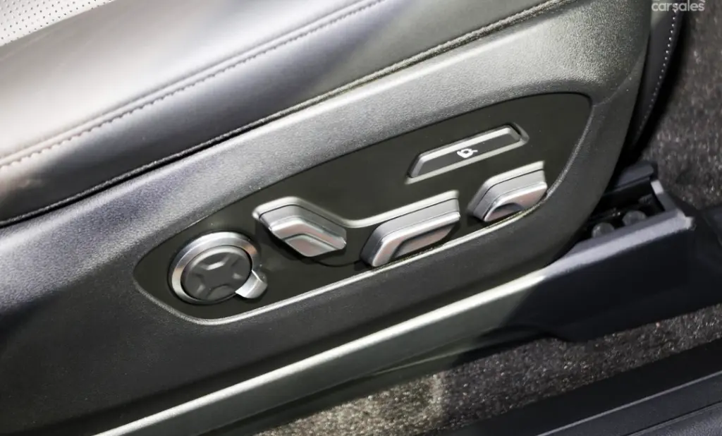 HYUNDAI IONIQ 9 thumbnail 11