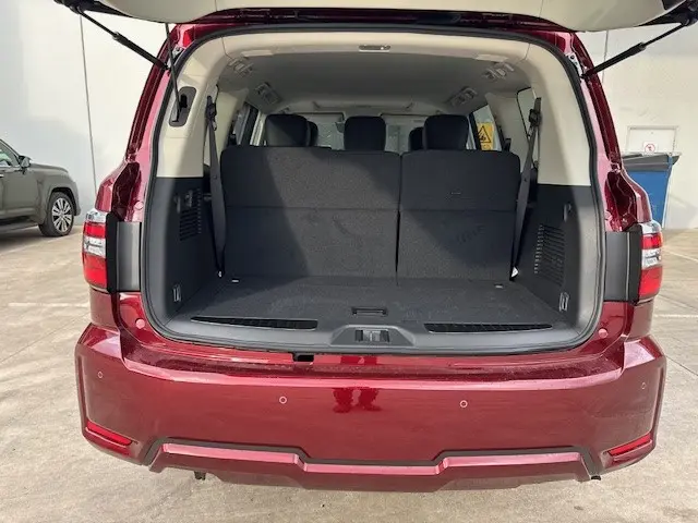 NISSAN PATROL thumbnail 6