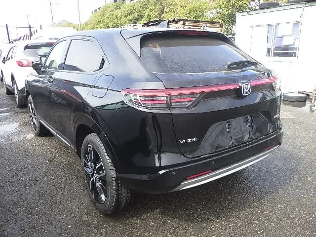 HONDA VEZEL thumbnail 3