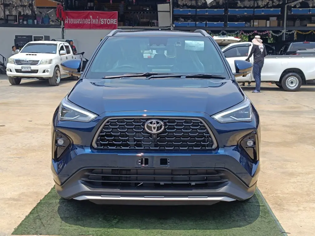 TOYOTA YARIS CROSS thumbnail 3