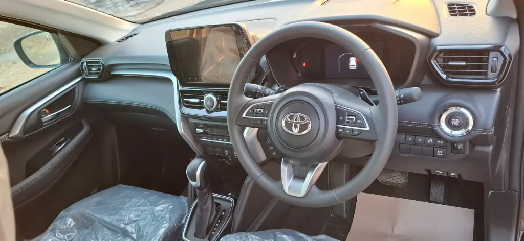 TOYOTA HYRYDER thumbnail 7