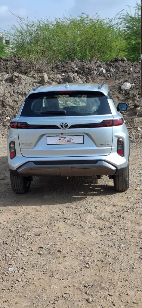 TOYOTA HYRYDER thumbnail 6