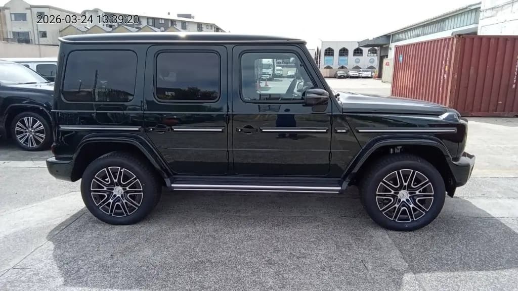 MERCEDES BENZ thumbnail 3